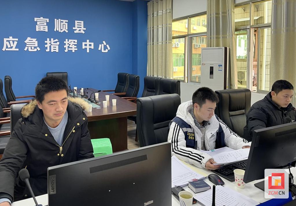 下载图片.png