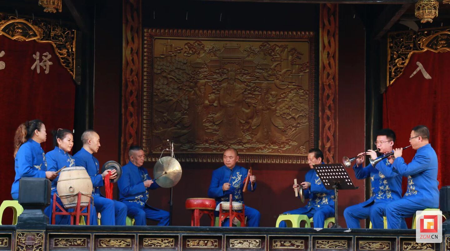 鼓在手，曲在心——川剧鼓师王远文“入戏半世纪” - 自贡网 - 在这里，读懂盐都