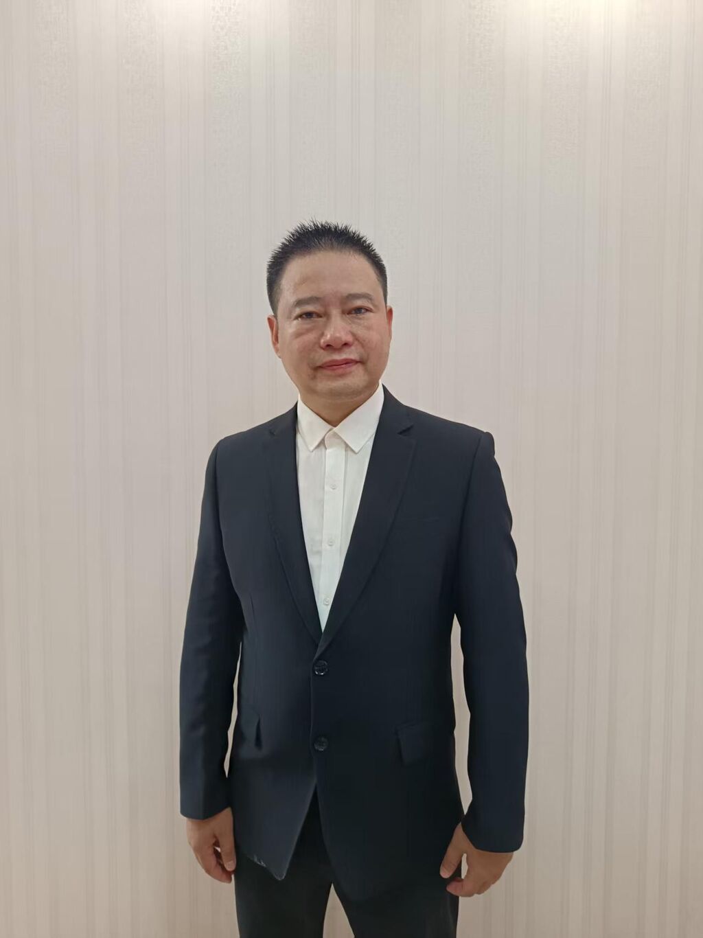 蒋兵.jpg