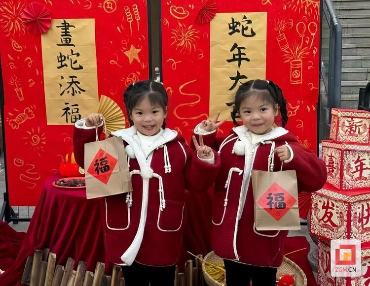 新春走基层 | 自贡高新区华景社区:让孩子们在欢乐中感受非遗魅力