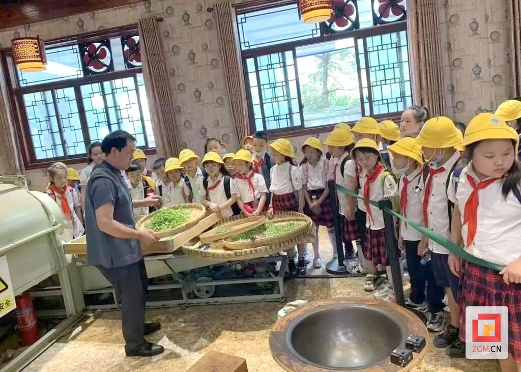 下载图片 (8).jpg