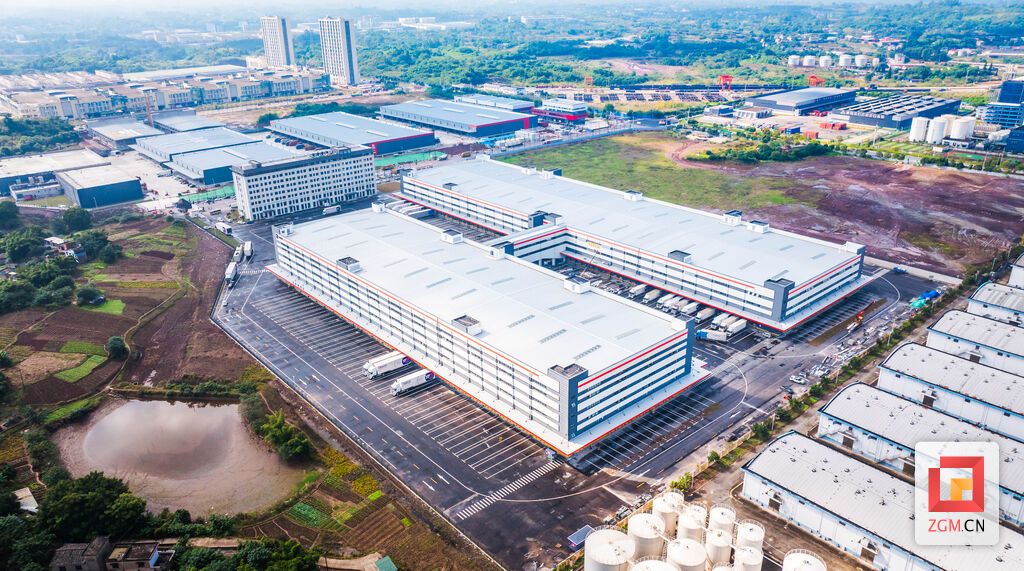 圆通速递四川(自贡)智创园赋能西南物流大动脉 记者 宋姿熠 摄.jpg