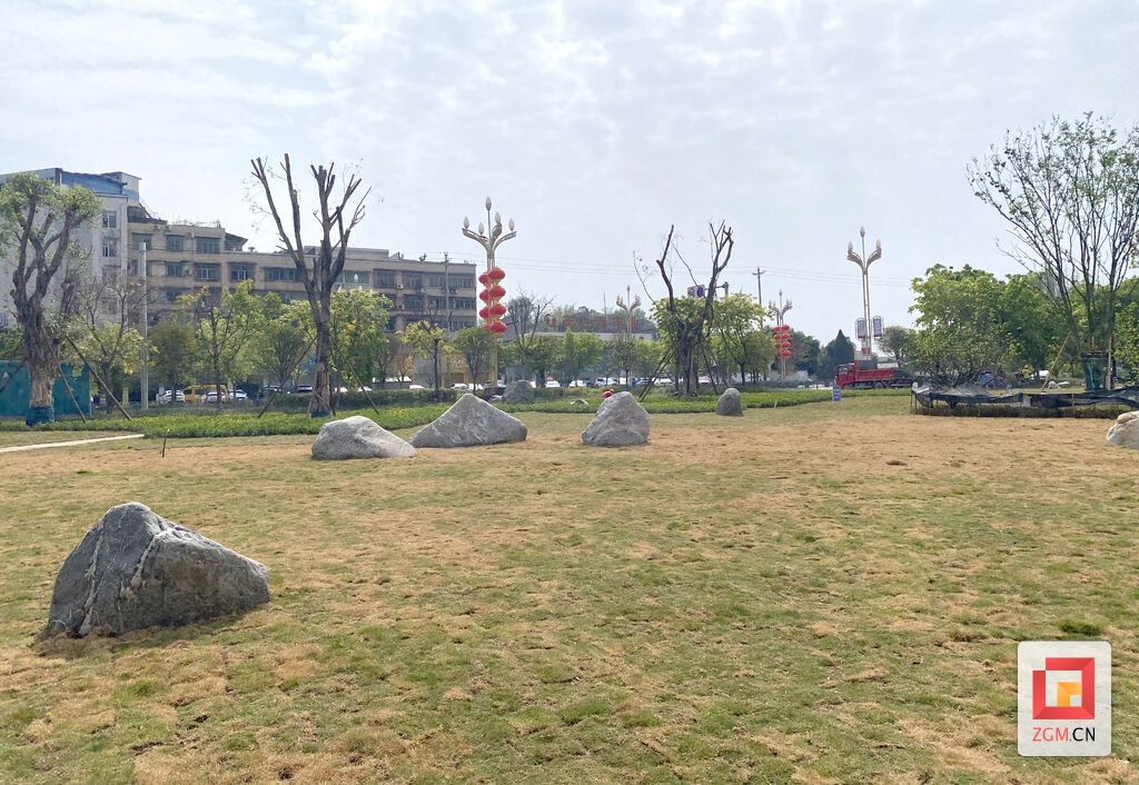 下载图片 (25).jpg