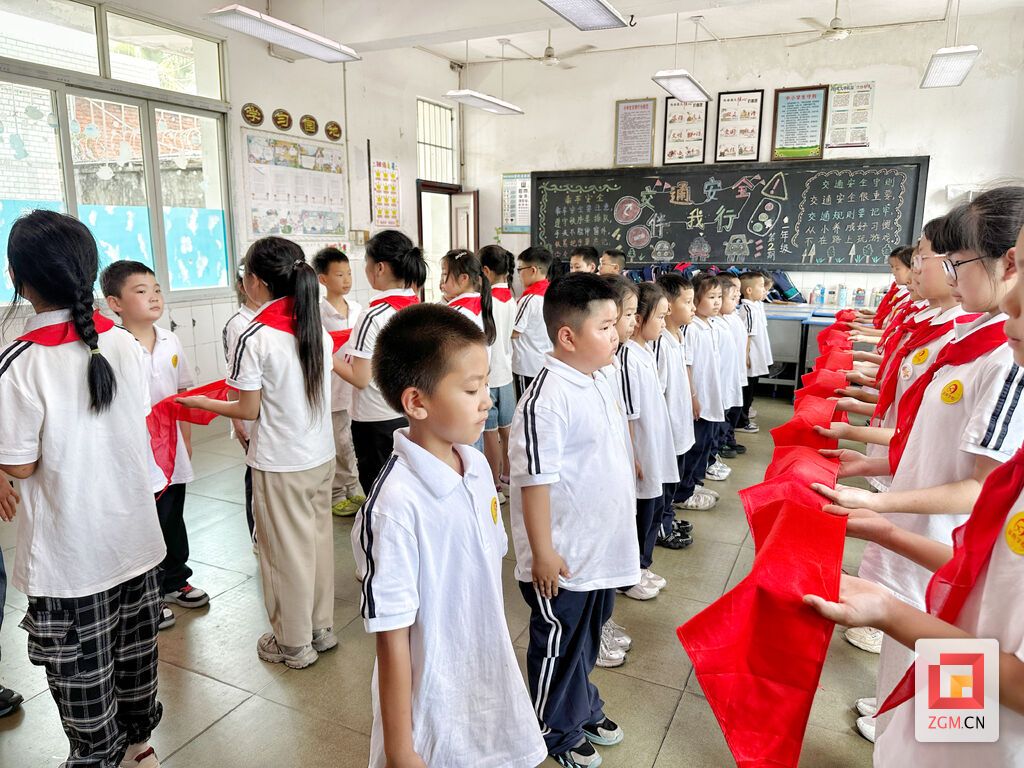 富西学校.JPG