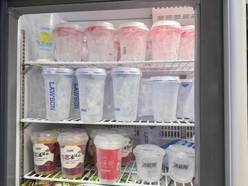 入秋后，冰杯市场依然火爆！专家提醒：开封后2小时内食用完毕