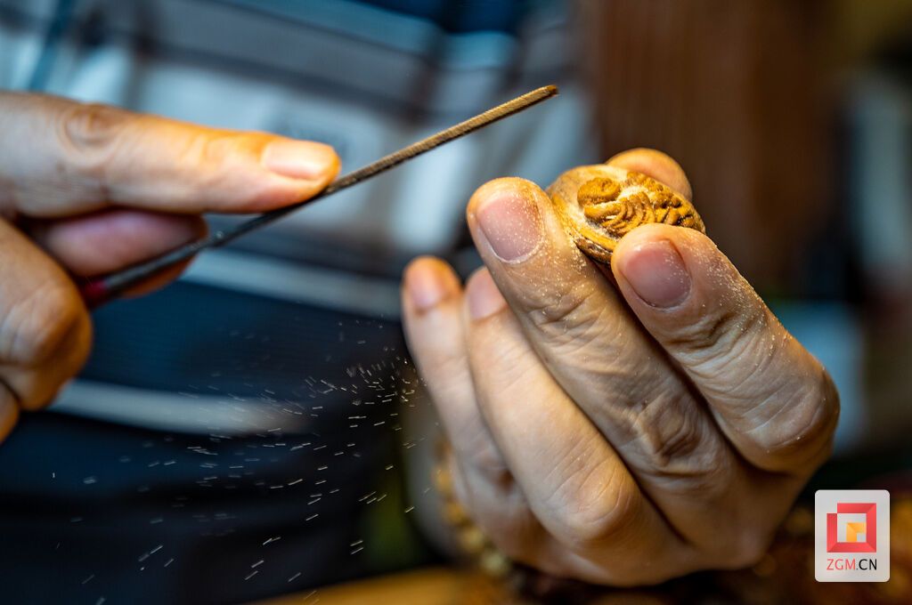 6.粗打磨.jpg