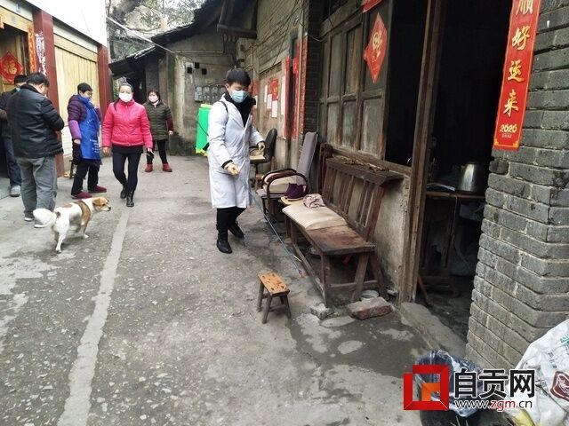 榮偉入戶消毒.jpg