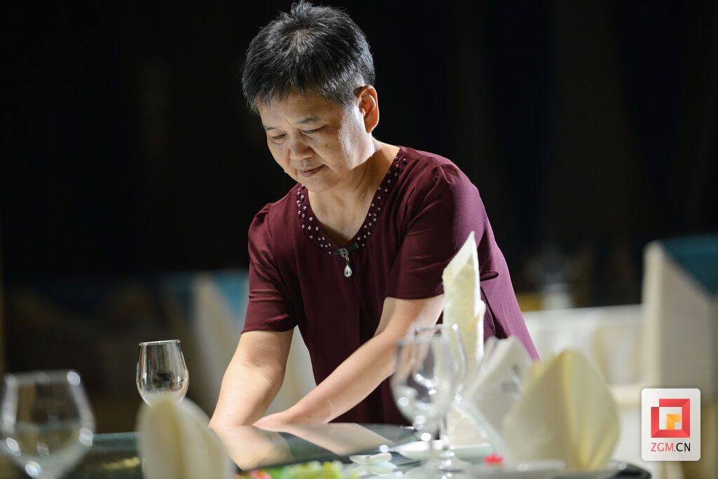 黄明正.jpg