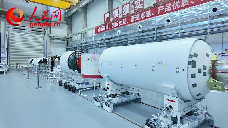 “四川造”第三发谷神星一号火箭总装现场。人民网记者 王波摄