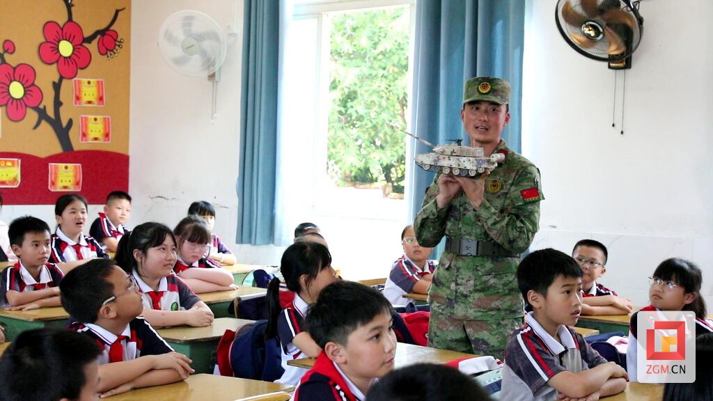 国防教育照片 (4).jpg