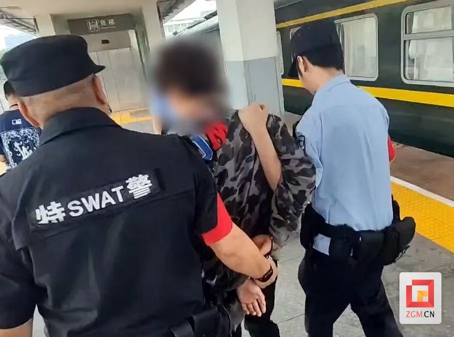 打擊涉網(wǎng)犯罪.jpg
