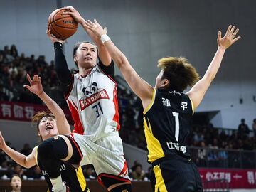 捷报！四川女篮客胜江苏 剑指第三座WCBA总冠军奖杯！