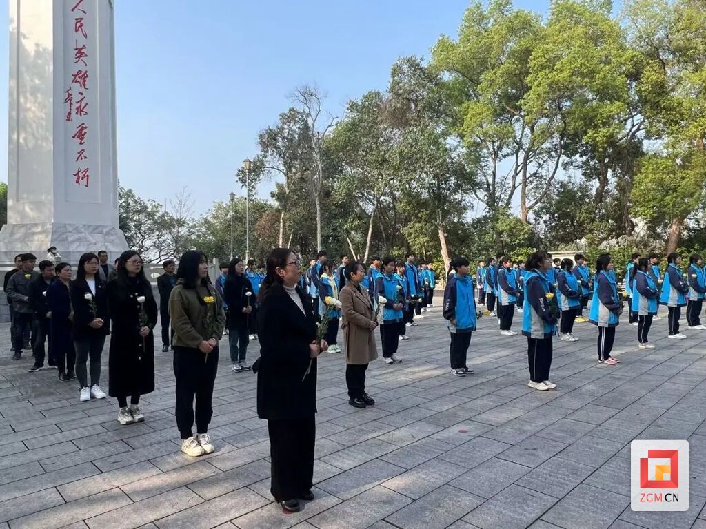 富順縣職業(yè)技術學校.jpg
