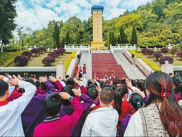 四川开展形式多样的“追寻·2026·清明祭英烈”活动