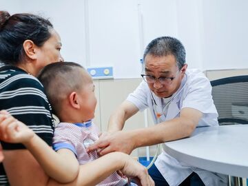 医师节特别报道 | “小科室”里的“大医生”