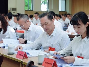 深耕沃野绘新卷 笃行实干谱新篇——市委十三届十一次全会侧记