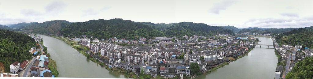 图：今日县溪镇。图片由怀化日报记者 陈湘清 摄