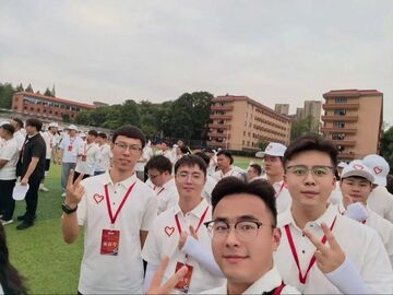 从马鞍山到乐至，1600公里，这场青春接力他们“跑”了14年