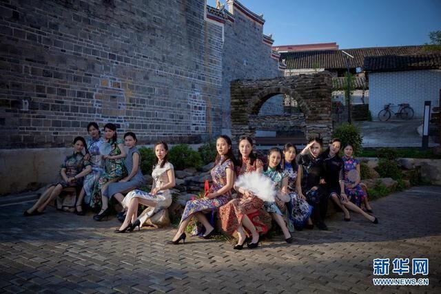 长塘古韵已经成为江西省及周边省份旗袍爱好者圈内知名的“网红打卡”之地。（受访者提供）