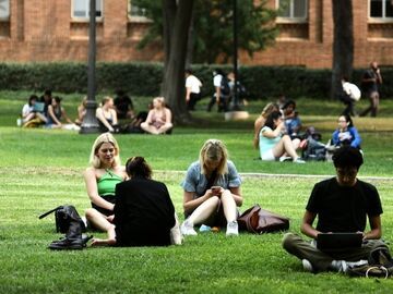 美国加州州长：将起诉政府对加州大学洛杉矶分校开出高额和解金