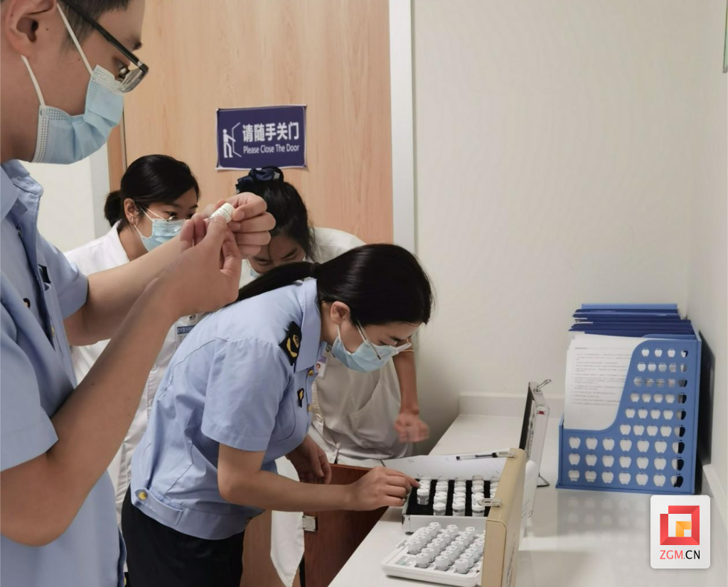 3307f4cddef4168d4b973db3142a734e副本.png