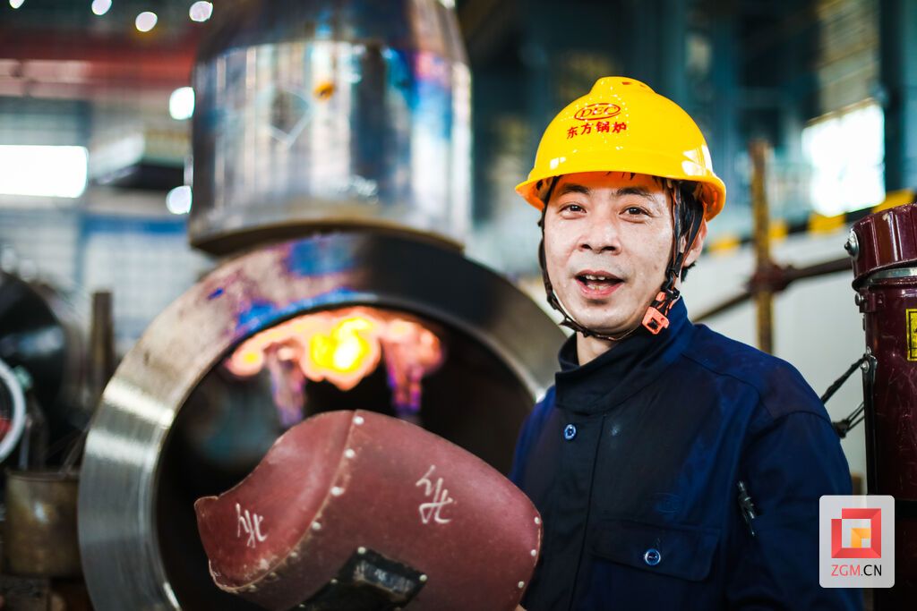 東方電氣集團(tuán)東方鍋爐股份有限公司重容車(chē)間熊祖軍。參與完成了多項(xiàng)核電產(chǎn)品制造焊接任務(wù)，克服了多項(xiàng)核電制造技術(shù)難題，撰寫(xiě)相關(guān)技術(shù)論文多篇，為核電事業(yè)作出了突出貢獻(xiàn)。