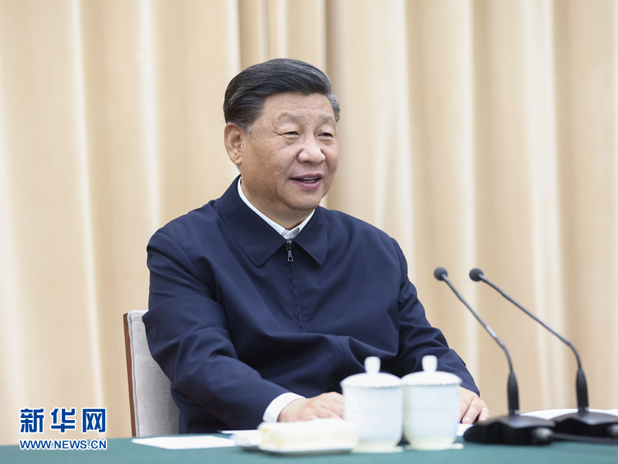 5月14日上午，中共中央总书记、国家主席、中央军委主席习近平在河南省南阳市主持召开推进南水北调后续工程高质量发展座谈会并发表重要讲话。新华社记者 鞠鹏 摄设为缩略图