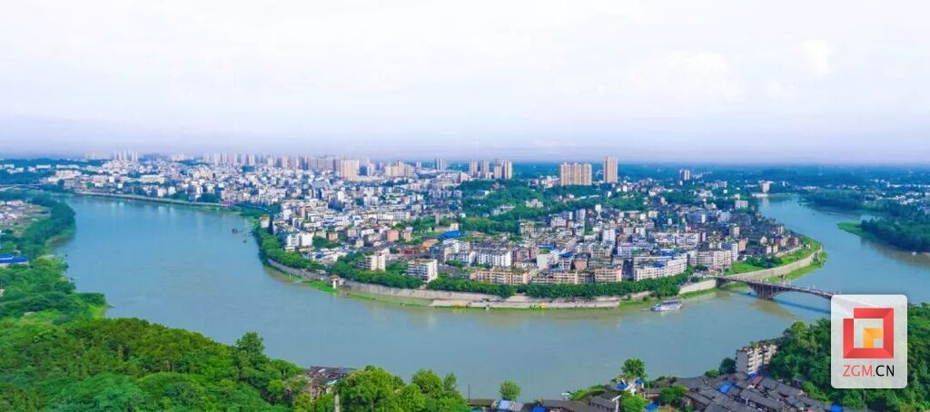 沱江环绕的县城.jpg