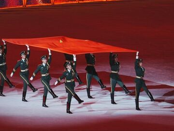 骄傲转存！五星红旗入场高清大图