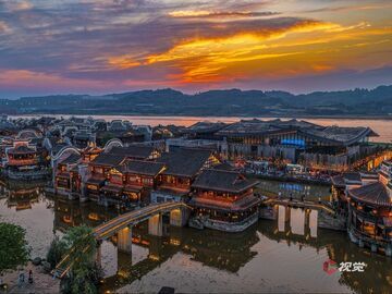 “五绝”美景刷屏朋友圈！来四川看最美人间四月天