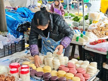 鸡鸣三省舌尖记：饭桌上的烟火“共鸣”