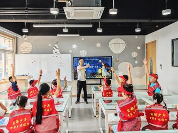 服务少年儿童上万人次 盐都“爱心蜀托”交出暑期民生暖心答卷