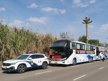 自贡队，我们陪你勇闯天涯！