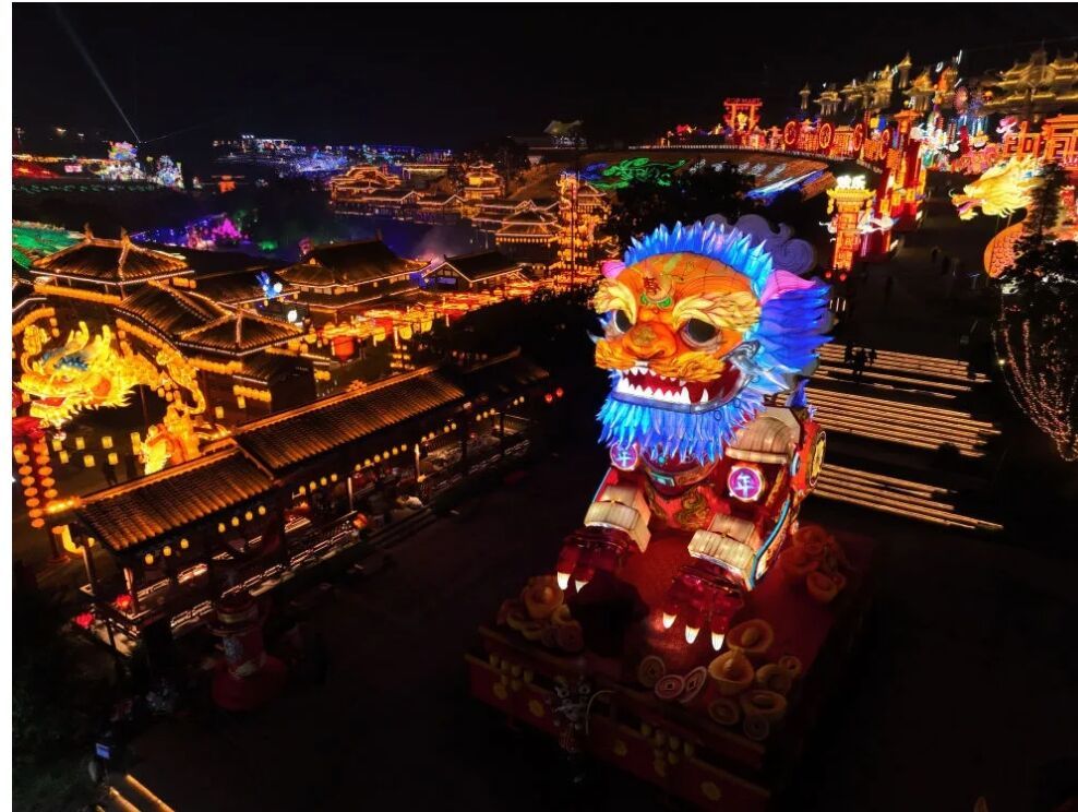 全國首個AI智能燈組（來源 人民網(wǎng)）.jpg.jpeg
