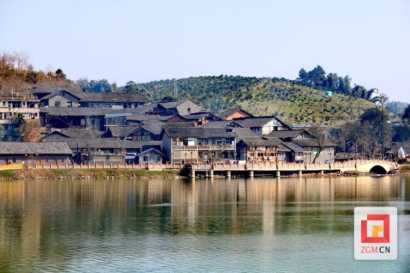 狮市古镇.jpg