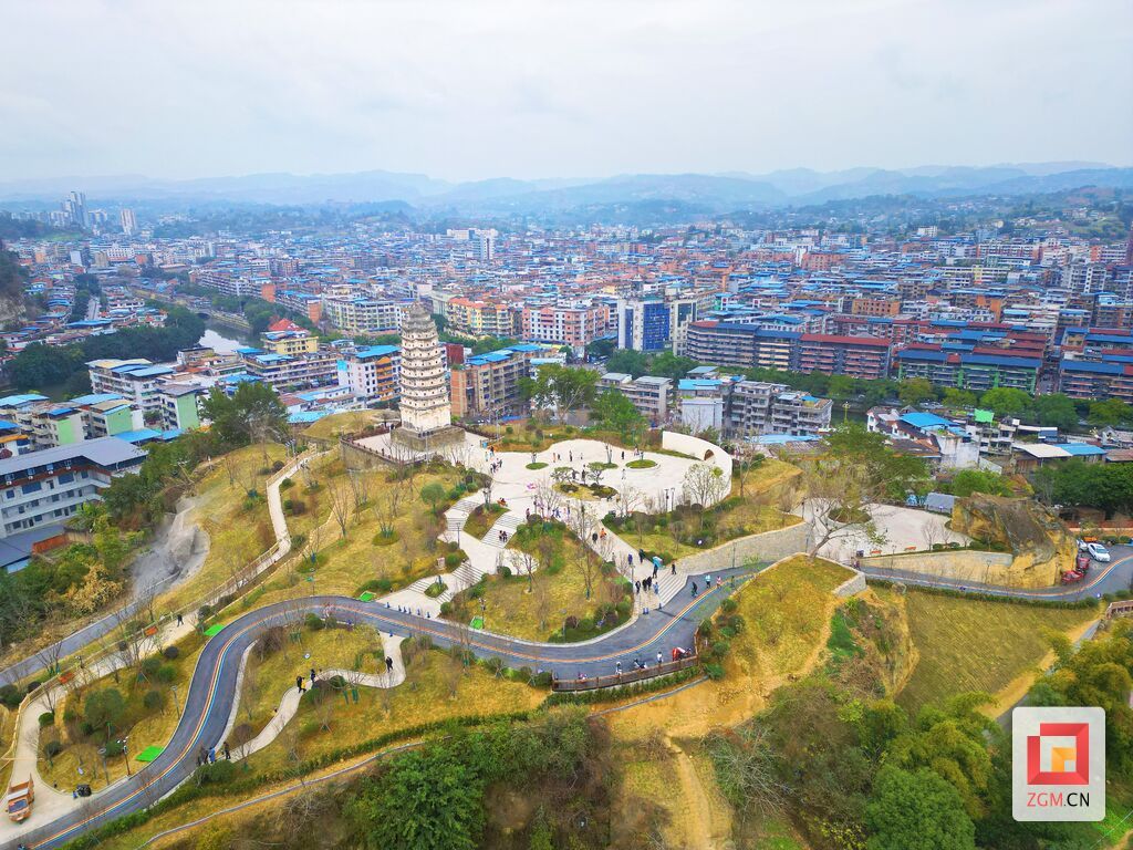 榮縣白塔 (1).jpg