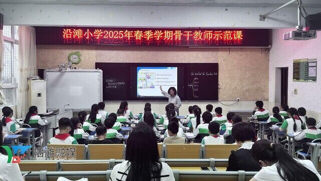 丁晓英2.jpg