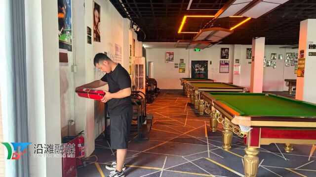 759090c9af6fd1ad7c97e436ef4abeb4.jpg