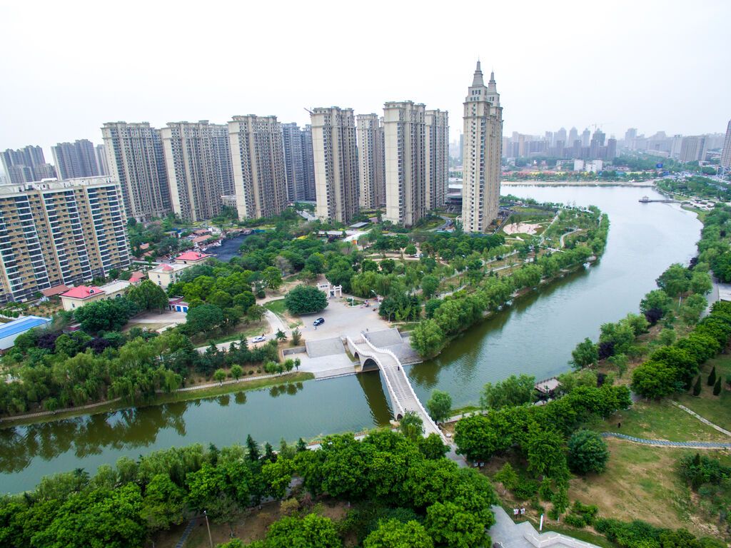 2020年新乡市蝉联“全国文明城市”荣誉称号。新乡日报记者 李宝忠 摄
