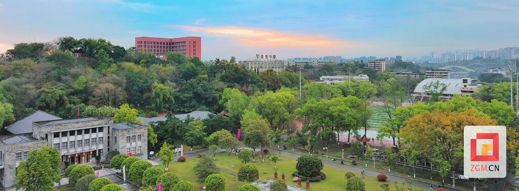 学校全景图.jpg