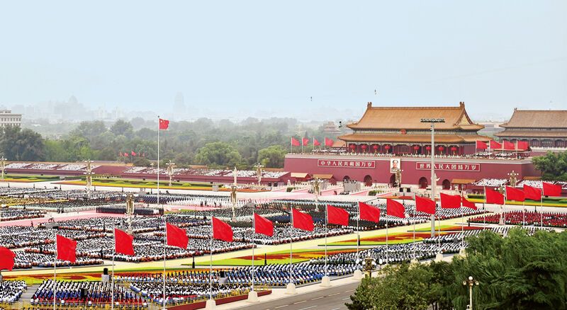 2021年7月1日，庆祝中国共产党成立100周年大会在北京天安门广场隆重举行。　新华社记者 陈钟昊/摄