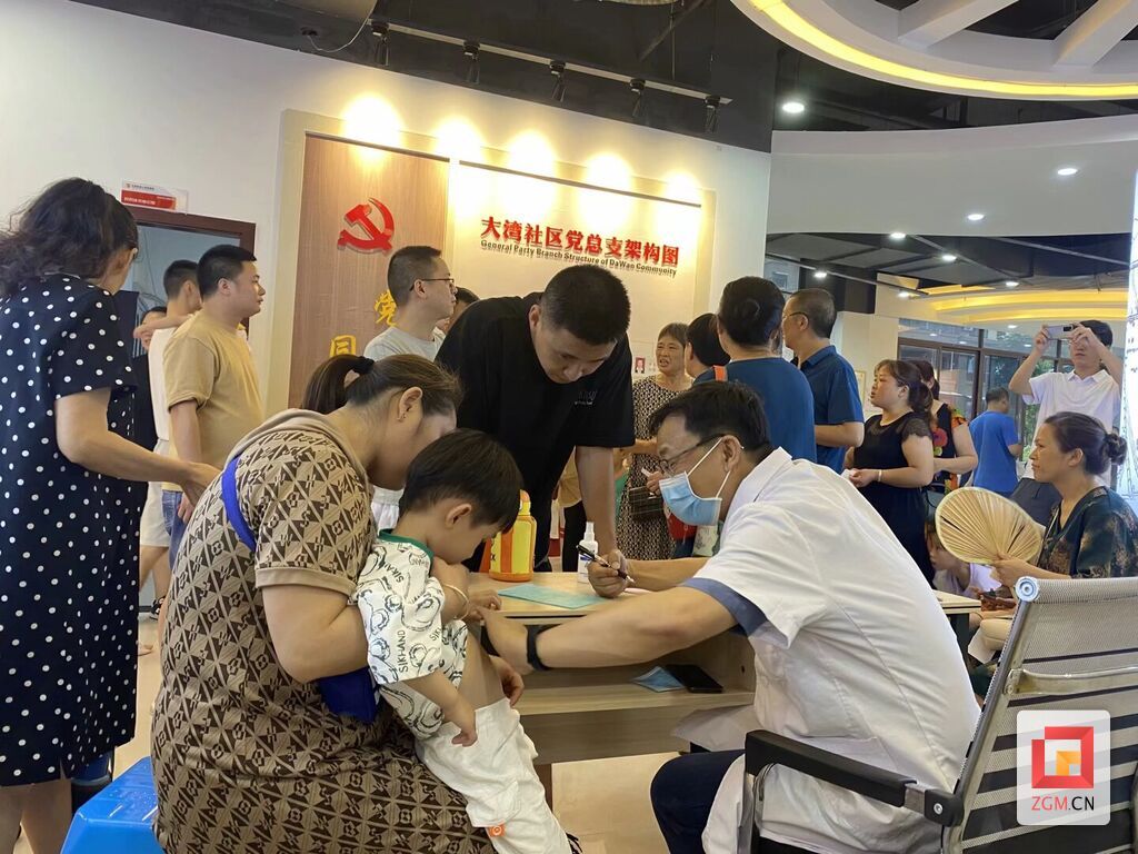 儿科胡旭东.jpeg