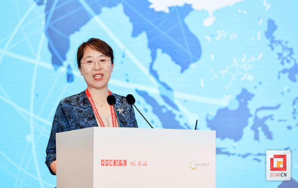 6月22日,国家卫生健康委体改司副司长薛海宁在自贡分论坛讲话.jpg
