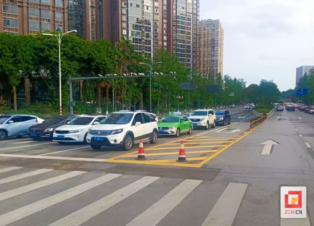 路口改造完成.jpg