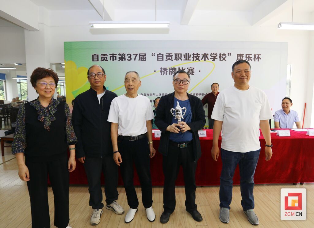 亚军获奖选手 记者 罗祥瑞 摄.jpg