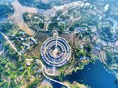 留佳镇凤龙新村一瞥