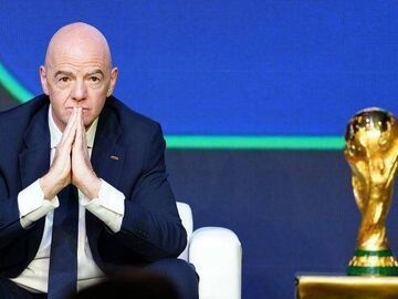“出售世界杯”叫停，体育学者易剑东：国际足联还将继续追逐商业化