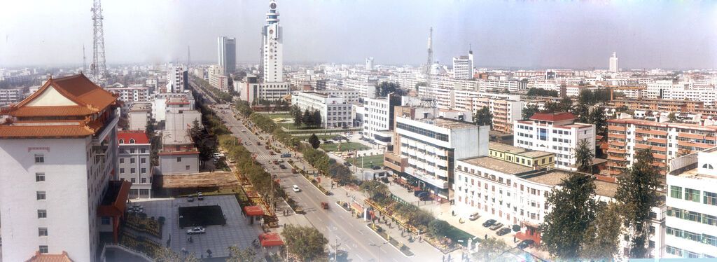 20世纪80年代驻马店市城区图。驻马店日报社记者 刘超  摄