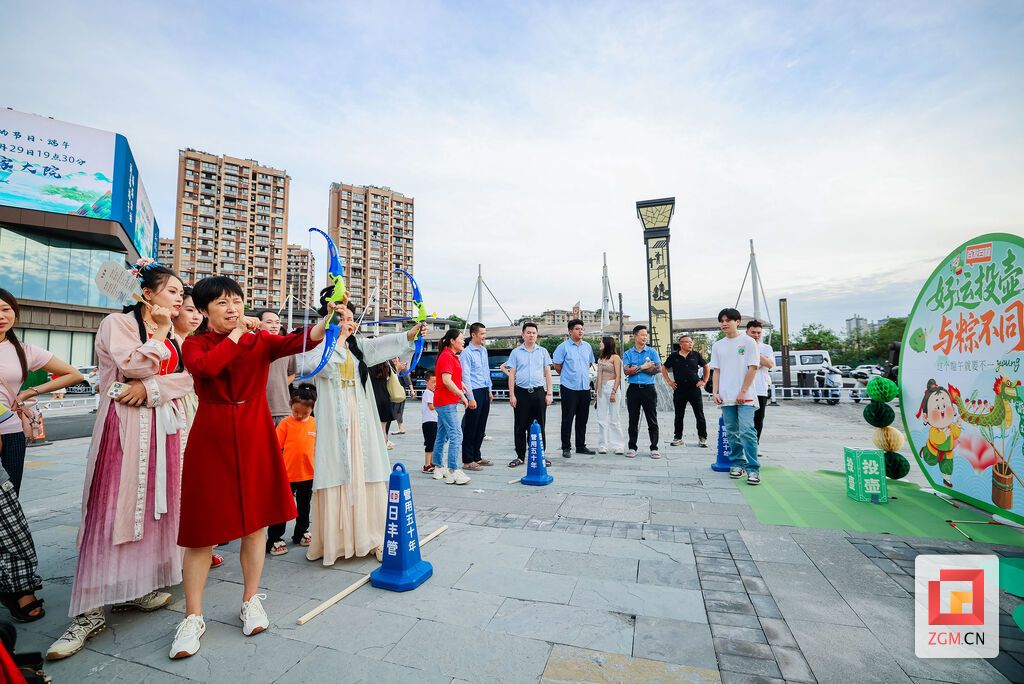 端午活动吸引众多市民参与 记者 宋姿熠 摄.jpg