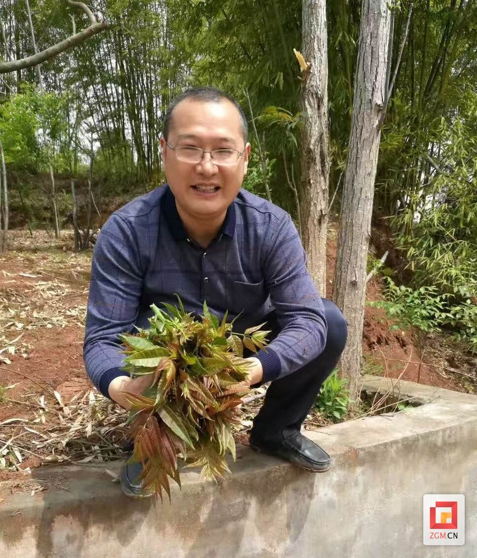 《黄泥河》作者文铭权.jpg
